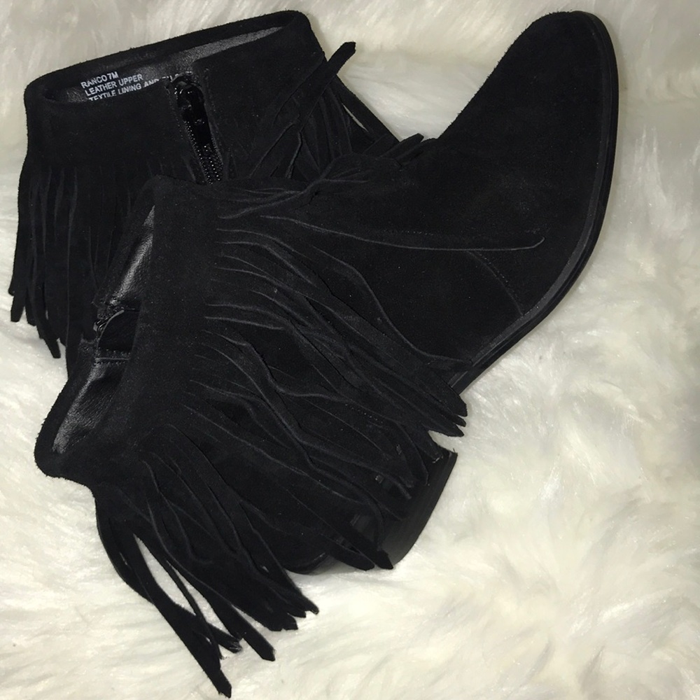 STEVE MADDEN PATZEE BLACK SUEDE LEATHER FRINGE
